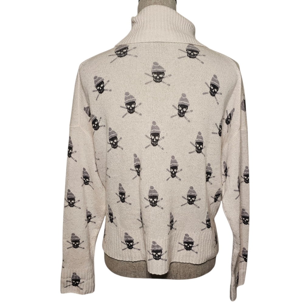 Skull Cashmere Cream Knit Sweater Size S Whimsigoth Witchy Après-Ski Halloween - Picture 3 of 9